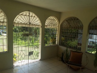 House For Sale in Linstead, St. Catherine Jamaica | [2]