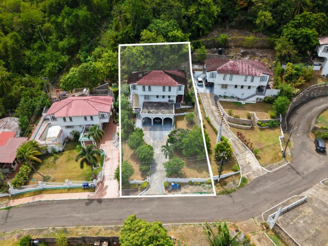 4 bed House For Sale - SMOKEY VALE KINGSTON 19, Kingston / St. Andrew, Jamaica