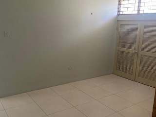 1 bed Apartment For Sale in Barbican, Kingston / St. Andrew, Jamaica