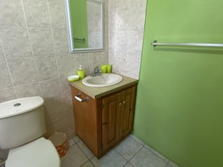 Flat For Rent in Woodlawn housing scheme Mandeville, Manchester Jamaica | [4]