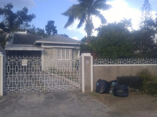 House For Sale in East Kingshouse Rd, Kingston / St. Andrew Jamaica | [1]