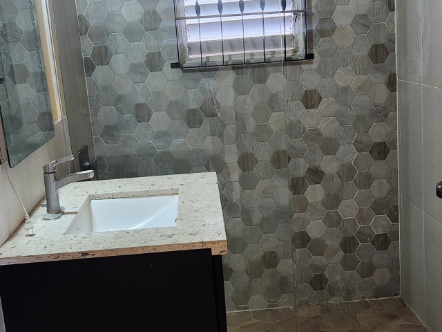 House For Rent in Portmore St Catherine, St. Catherine Jamaica | [2]