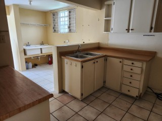 Townhouse For Sale in Mona Heights, Kingston / St. Andrew Jamaica | [14]