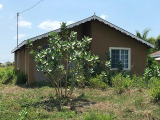 House For Sale in NEW HARBOUR VILLAGE 2, St. Catherine Jamaica | [5]