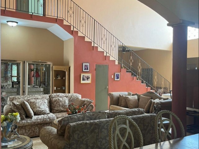 House For Sale in MOLYNES SQUARE, Kingston / St. Andrew Jamaica | [3]