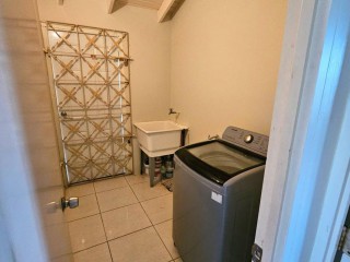 House For Rent in kingston, Kingston / St. Andrew Jamaica | [5]