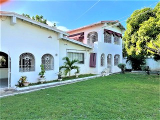 House For Sale in SHORTWOOD AREA, Kingston / St. Andrew Jamaica | [4]