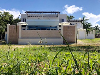 Resort/vacation property For Sale in Rose Hall, St. James Jamaica | [14]