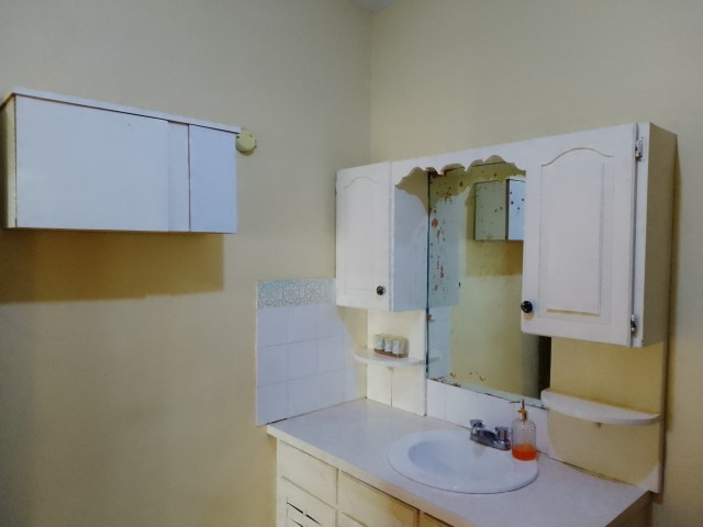 Flat For Rent in Green Acres Spanish Town, St. Catherine Jamaica | [6]