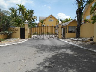 3 bed Townhouse For Sale in Kingston 8, Kingston / St. Andrew, Jamaica