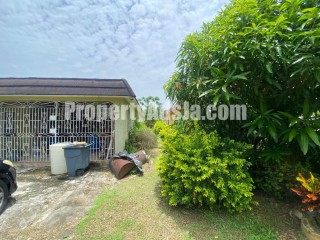 House For Sale in Bog Walk, St. Catherine Jamaica | [1]