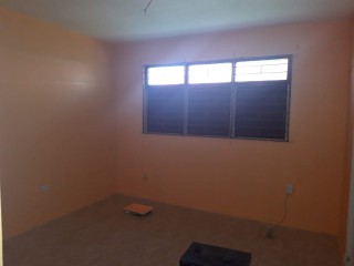 House For Rent in Waterloo, Kingston / St. Andrew Jamaica | [9]