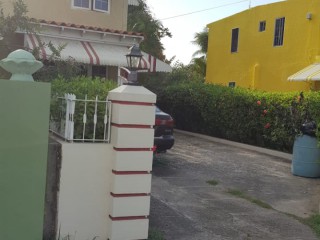House For Sale in Ensom City, St. Catherine Jamaica | [11]
