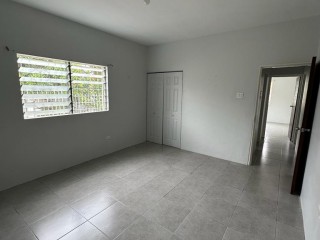 Flat For Rent in Havendale, Kingston / St. Andrew Jamaica | [13]