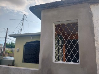 2 bed House For Sale in Eltham Park, St. Catherine, Jamaica