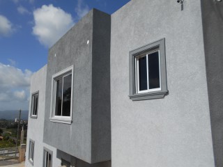House For Sale in Avondale Heights Mandeville, Manchester Jamaica | [11]