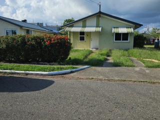 2 bed House For Rent - Presidential Estate Old Harbour, St. Catherine, Jamaica