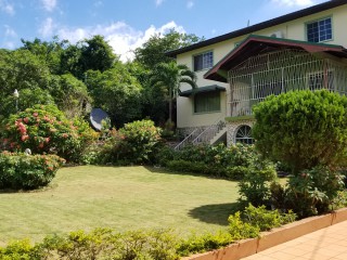 House For Sale in Golden Acres Red Hills, Kingston / St. Andrew Jamaica | [1]