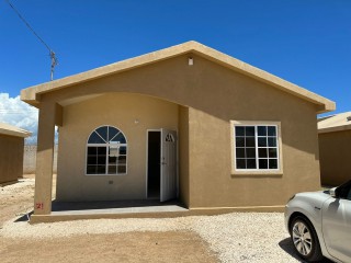 2 bed House For Rent in Portmore, St. Catherine, Jamaica
