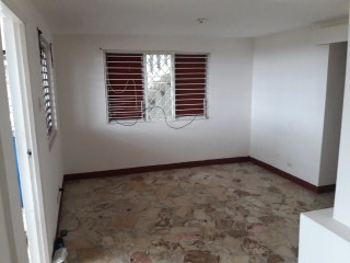 Apartment For Sale in NORWICH VIEW, St. James Jamaica | [6]