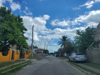 2 bed House For Sale in MINERAL HEIGHTS, Clarendon, Jamaica