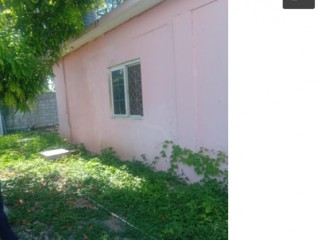 3 bed House For Sale in Cromarty Grove, St. Catherine, Jamaica