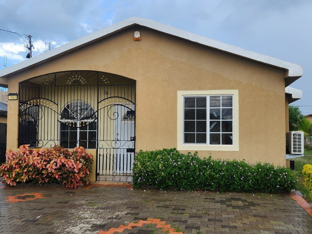 2 bed House For Rent - Portmore St Catherine, St. Catherine, Jamaica