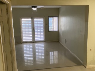 3 bed Apartment For Rent - Cherry Gardens, Kingston / St. Andrew, Jamaica