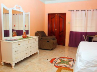 2 bed House For Sale in Portmore, St. Catherine, Jamaica