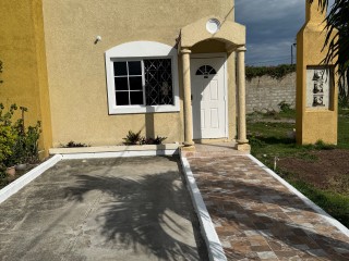 2 bed Townhouse For Rent - Unions Estate Twickenham Park Spannish Town, St. Catherine, Jamaica