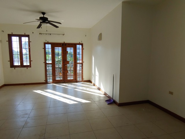 Apartment For Rent in Kingston 5, Kingston / St. Andrew Jamaica | [5]