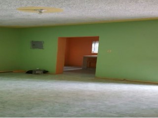 House For Sale in Duhaney Park, Kingston / St. Andrew Jamaica | [6]