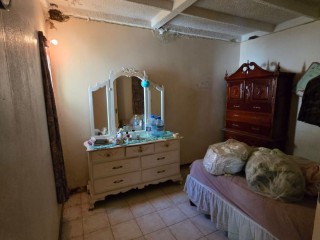 House For Sale in Greater Portmore, St. Catherine Jamaica | [1]