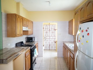 3 bed House For Sale in Santa Cruz, St. Elizabeth, Jamaica