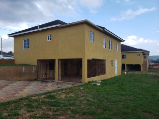House For Sale in Bog Walk, St. Catherine Jamaica | [11]