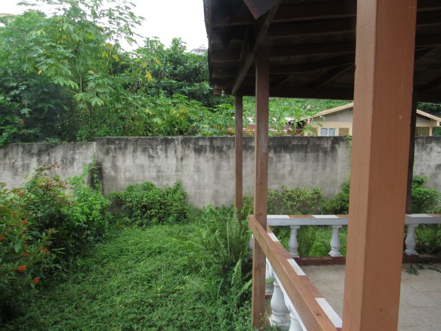 House For Sale in Meadowbrook Mews, Kingston / St. Andrew Jamaica | [8]