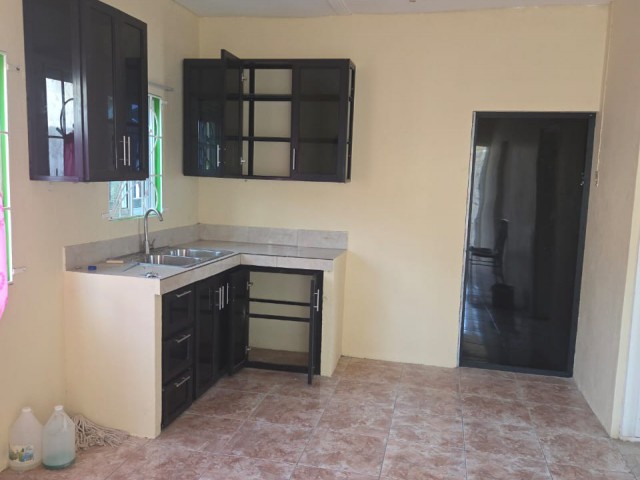 Apartment For Rent in Longeville Park Phase 2, Clarendon Jamaica | [3]