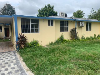 House For Sale in MONA, Kingston / St. Andrew Jamaica | [2]