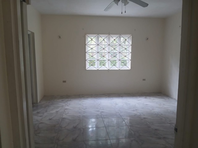House For Rent in Manor Park Area, Kingston / St. Andrew Jamaica | [3]