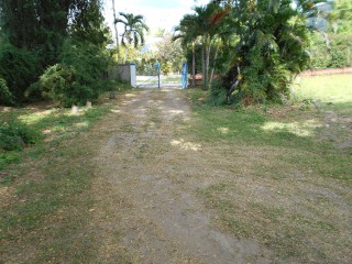 Residential lot For Sale in Kingston 6, Kingston / St. Andrew, Jamaica