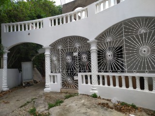 7 bed House For Sale in Spanish Town, St. Catherine, Jamaica