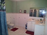 House For Sale in Near to Manor Park Kgn 8, Kingston / St. Andrew Jamaica | [4]