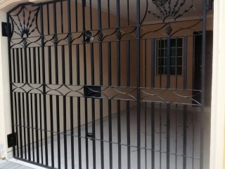 House For Sale in Duhaney Park, Kingston / St. Andrew Jamaica | [7]