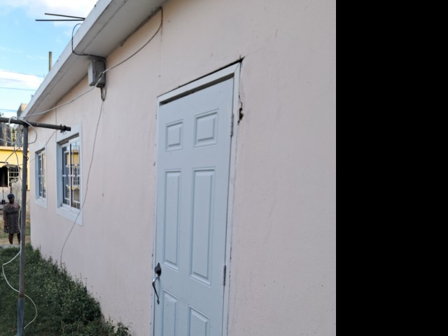 House For Sale in Christian Gardens, St. Catherine Jamaica | [5]