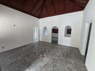 Apartment For Rent in Barnett View, St. James Jamaica | [7]
