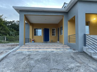 House For Rent in Gone, Manchester Jamaica | [2]