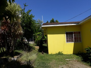 House For Sale in Morant BayLysons St Thomas, St. Thomas Jamaica | [4]