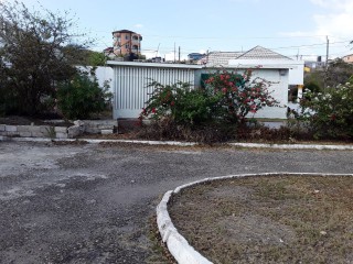 House For Sale in Hellshire Heights, St. Catherine Jamaica | [4]
