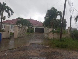 House For Sale in KNOCKPATRICK, Manchester Jamaica | [2]