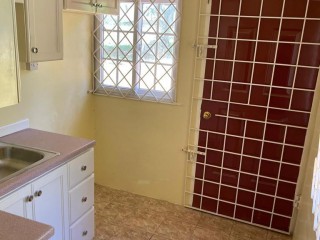 2 bed House For Rent in Kingston, Kingston / St. Andrew, Jamaica